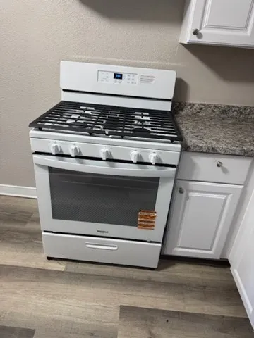 $2,200 | 153 Union Street, Unit 1B, Lawrence, MA 01841