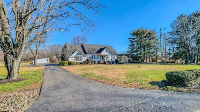 $3,500 | 549 Tuckahoe Road, Vineland, NJ 08360