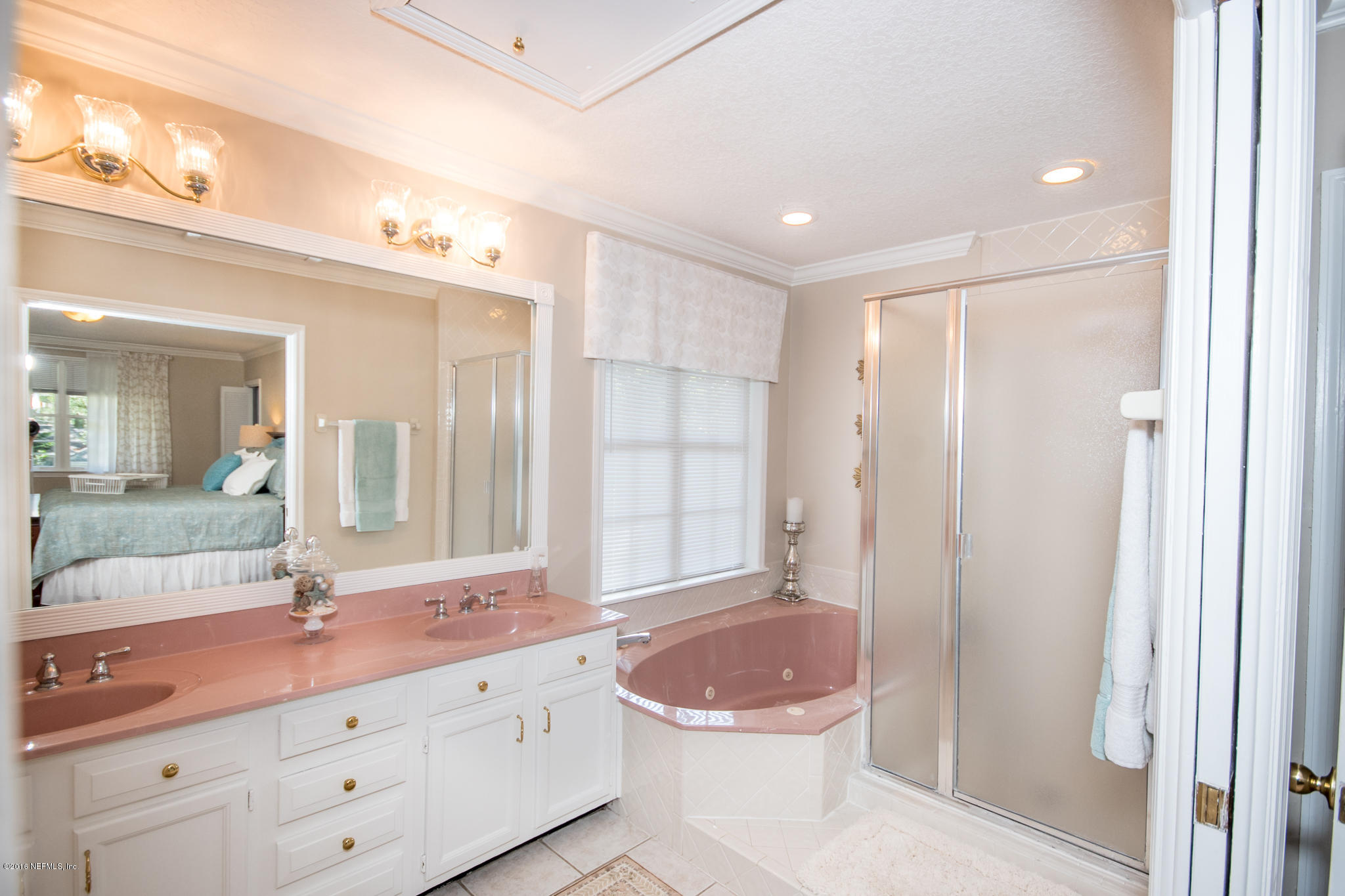9425 Conifer Road Jacksonville, FL 32257 - Photo 13 of 46 Master Bath