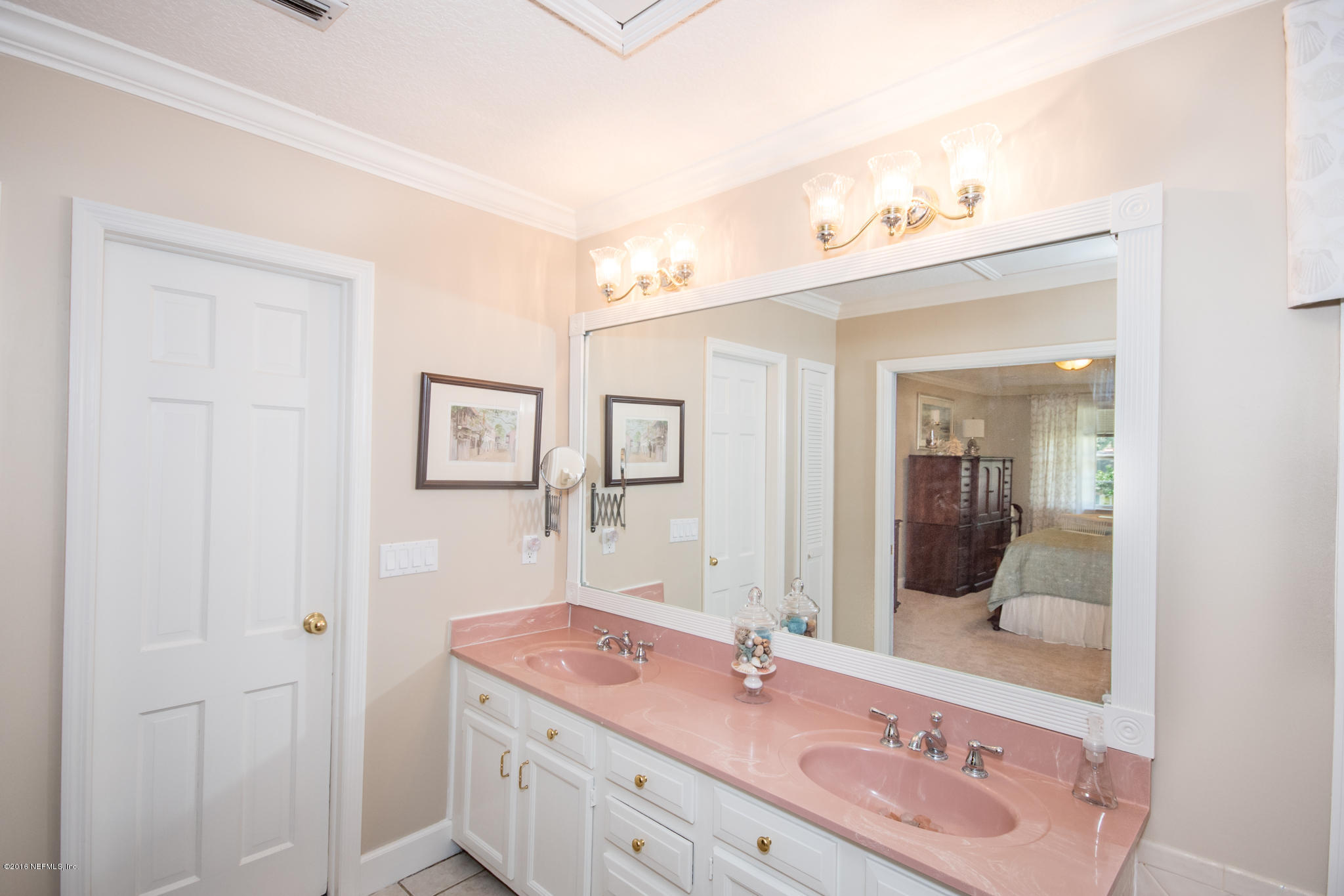 9425 Conifer Road Jacksonville, FL 32257 - Photo 33 of 46 Master Bath
