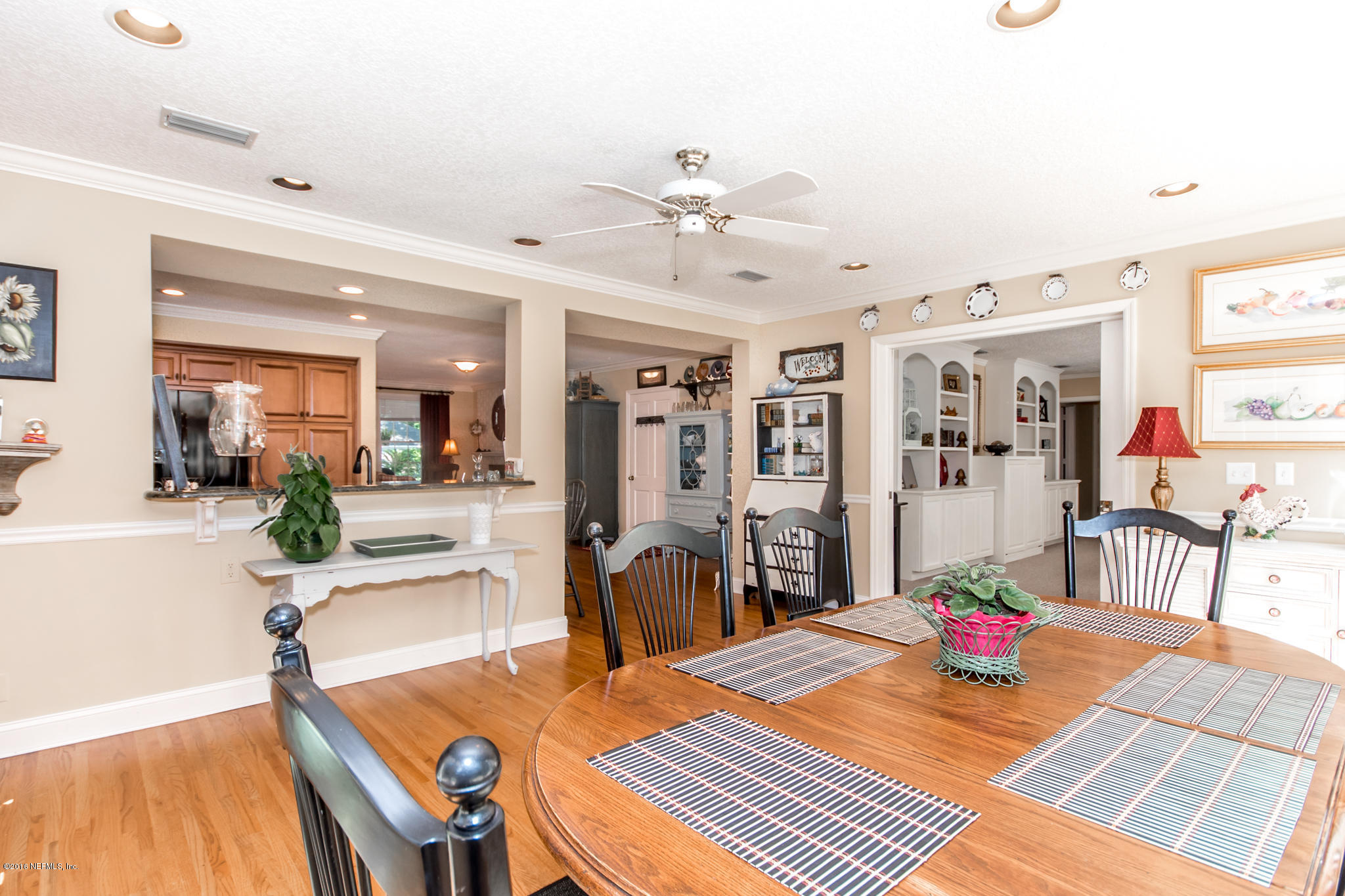 9425 Conifer Road Jacksonville, FL 32257 - Photo 35 of 46 Casual Dining