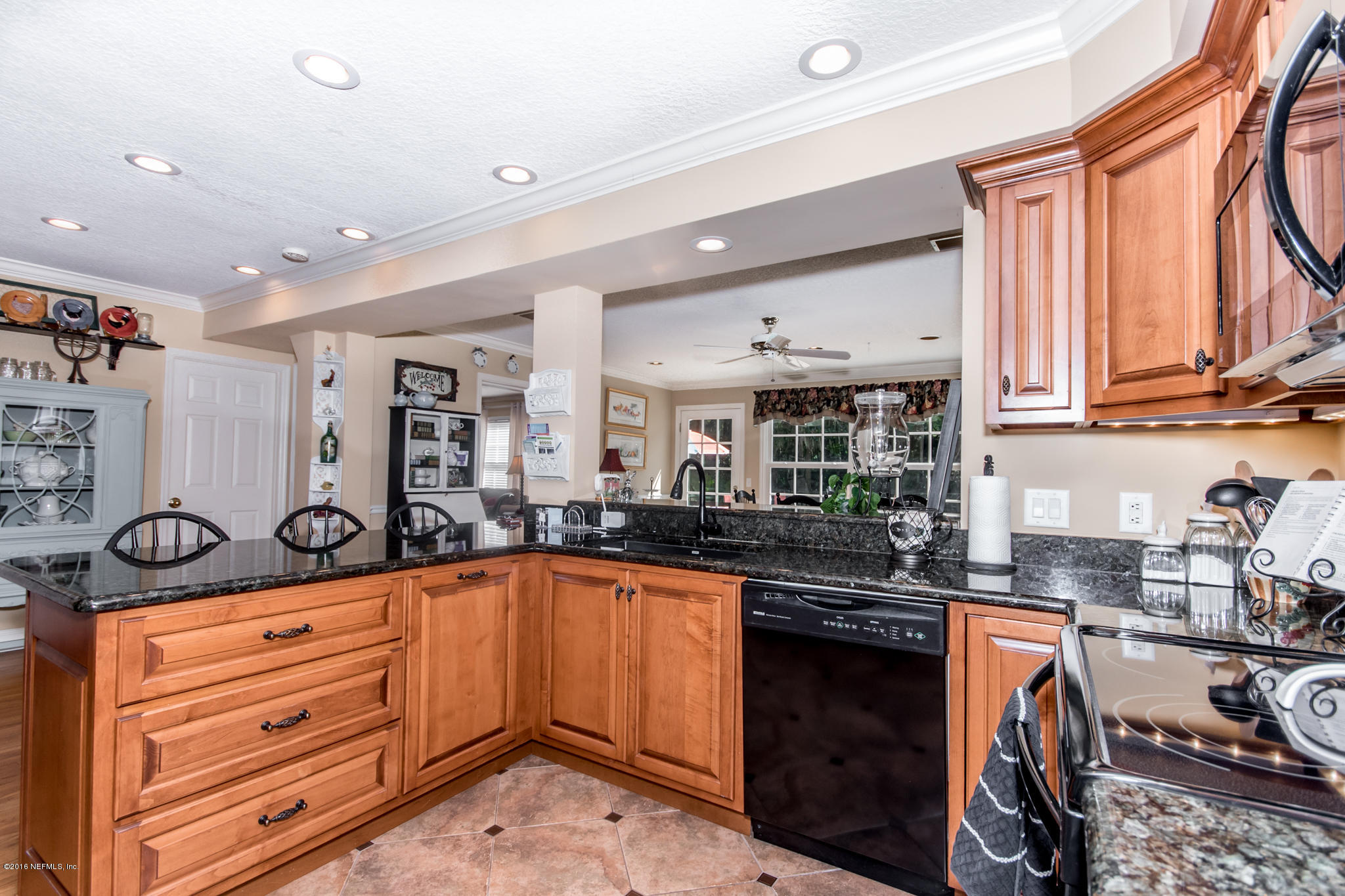 9425 Conifer Road Jacksonville, FL 32257 - Photo 7 of 46 Kitchen