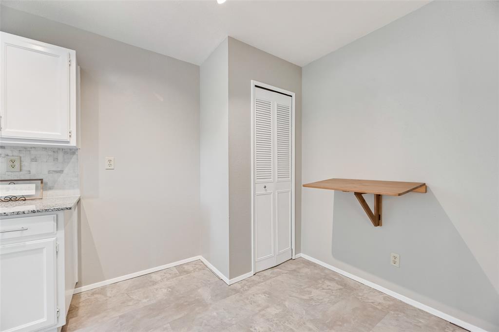 2002 Rose Hill Road Carrollton, TX 75007 - Photo 16 of 34
