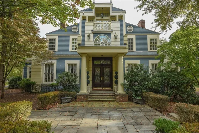 $625,000 | 86 Kingsnorth Street, Northbridge, MA 01588