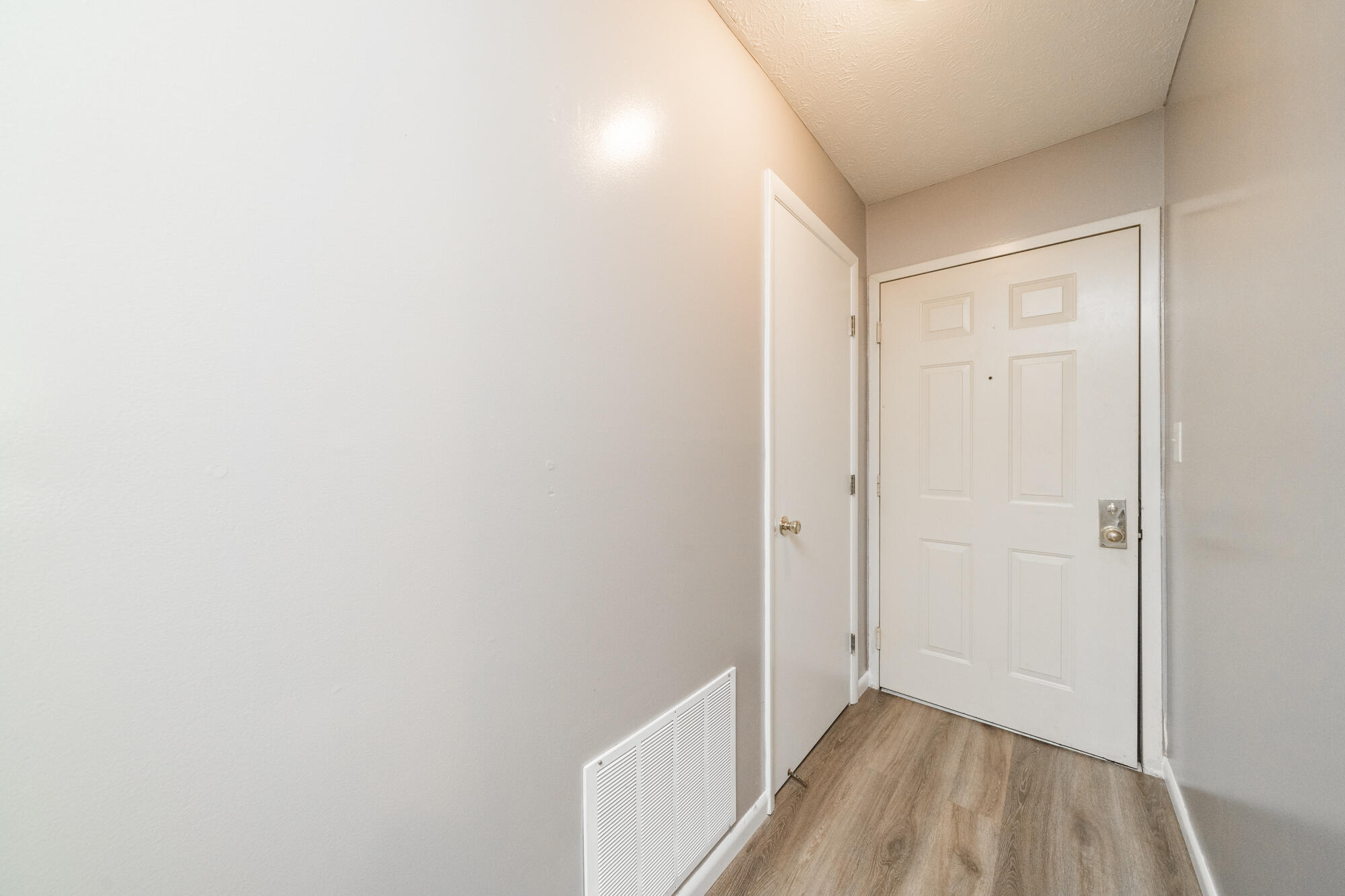 320 Timber Ridge Drive, Unit 1 Newport, KY 41071 - Photo 6 of 22 Gallery Image 6