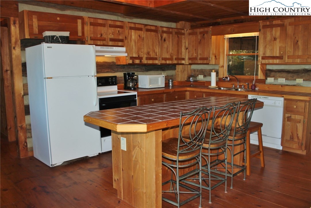 291 Sundance Road Todd, NC 28684 - Photo 9 of 22 Gallery Image 9