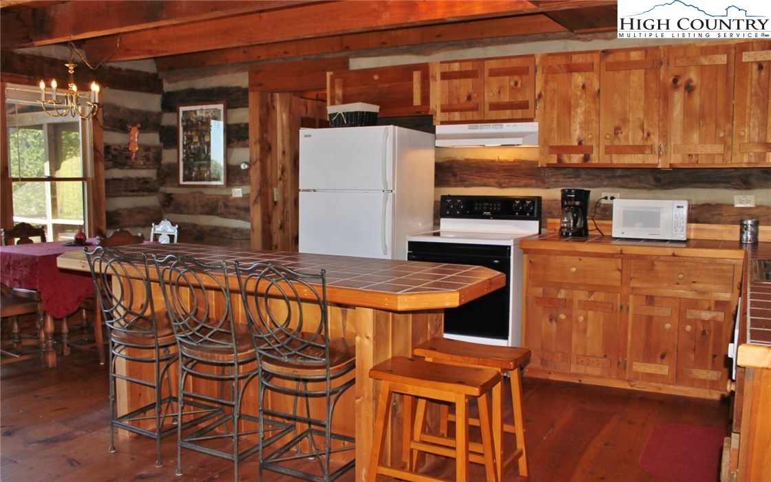 291 Sundance Road Todd, NC 28684 - Photo 10 of 22 Gallery Image 10