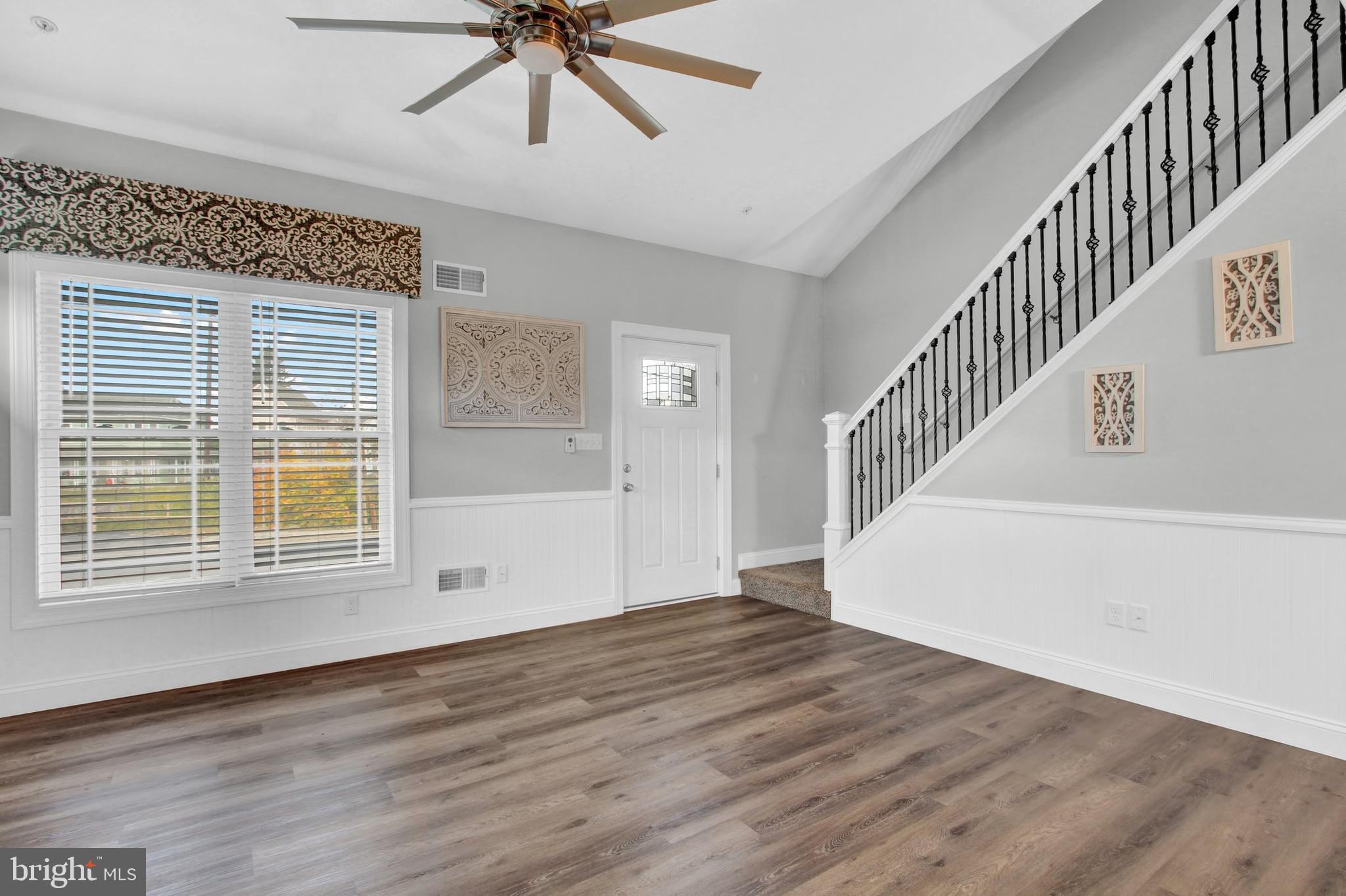 180 3rd Street Hanover, PA 17331 - Photo 2 of 21 Foyer / Front door entrance, window treatment