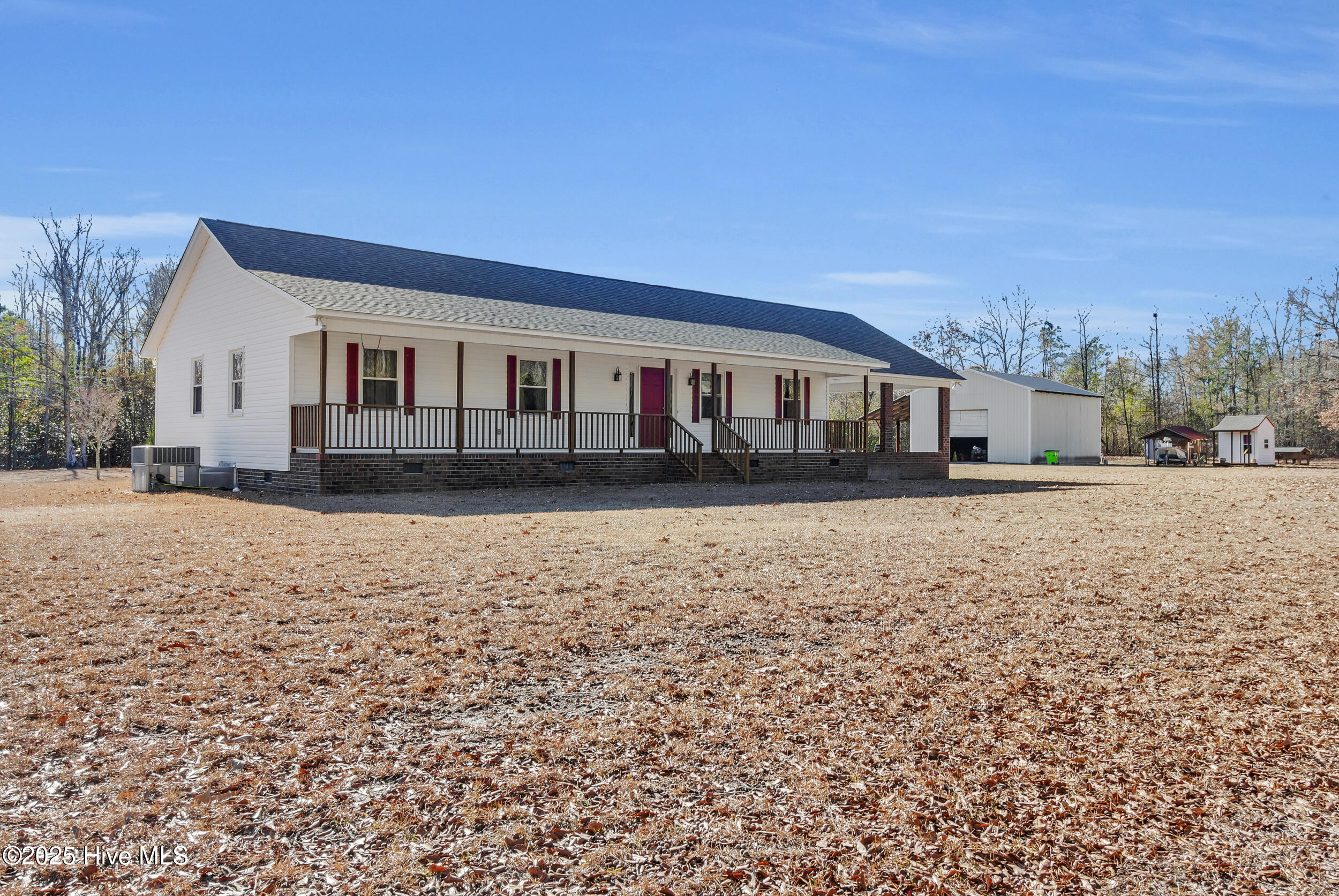 610 State Camp Road Vanceboro, NC 28586 - Photo 19 of 37 Front -