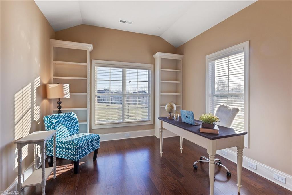5679 Addlestone Road Winston-Salem, NC 27106 - Photo 7 of 30 Gallery Image 7