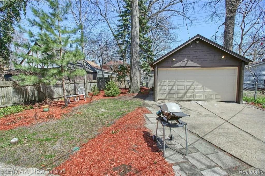 20176 Briarcliff Road Detroit, MI 48221 - Photo 31 of 31