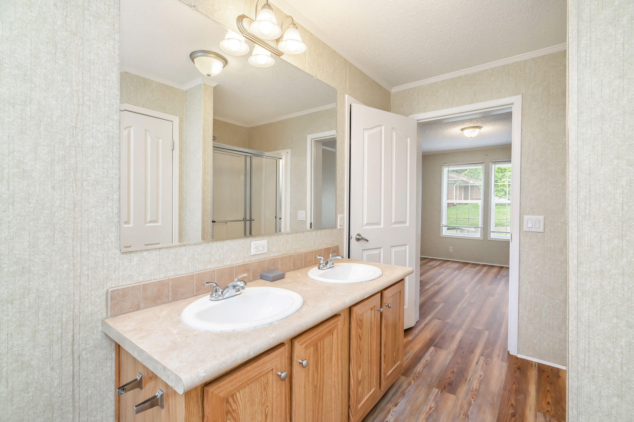 401 Meadow View Road Knoxville, TN 37914 - Photo 18 of 28 18-web-or-mls-401 Meadow View Road-19