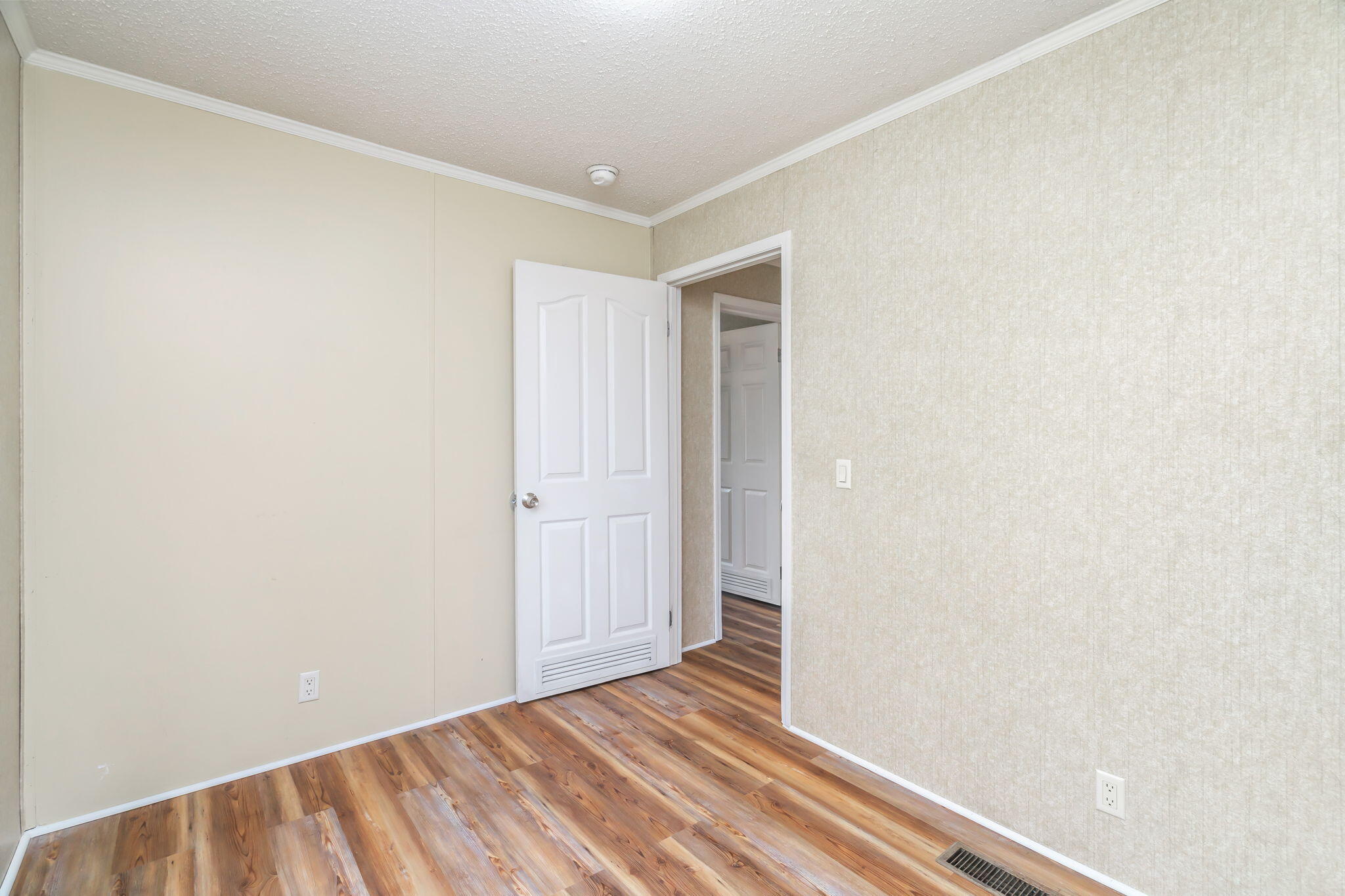 401 Meadow View Road Knoxville, TN 37914 - Photo 20 of 28 20-web-or-mls-401 Meadow View Road-21