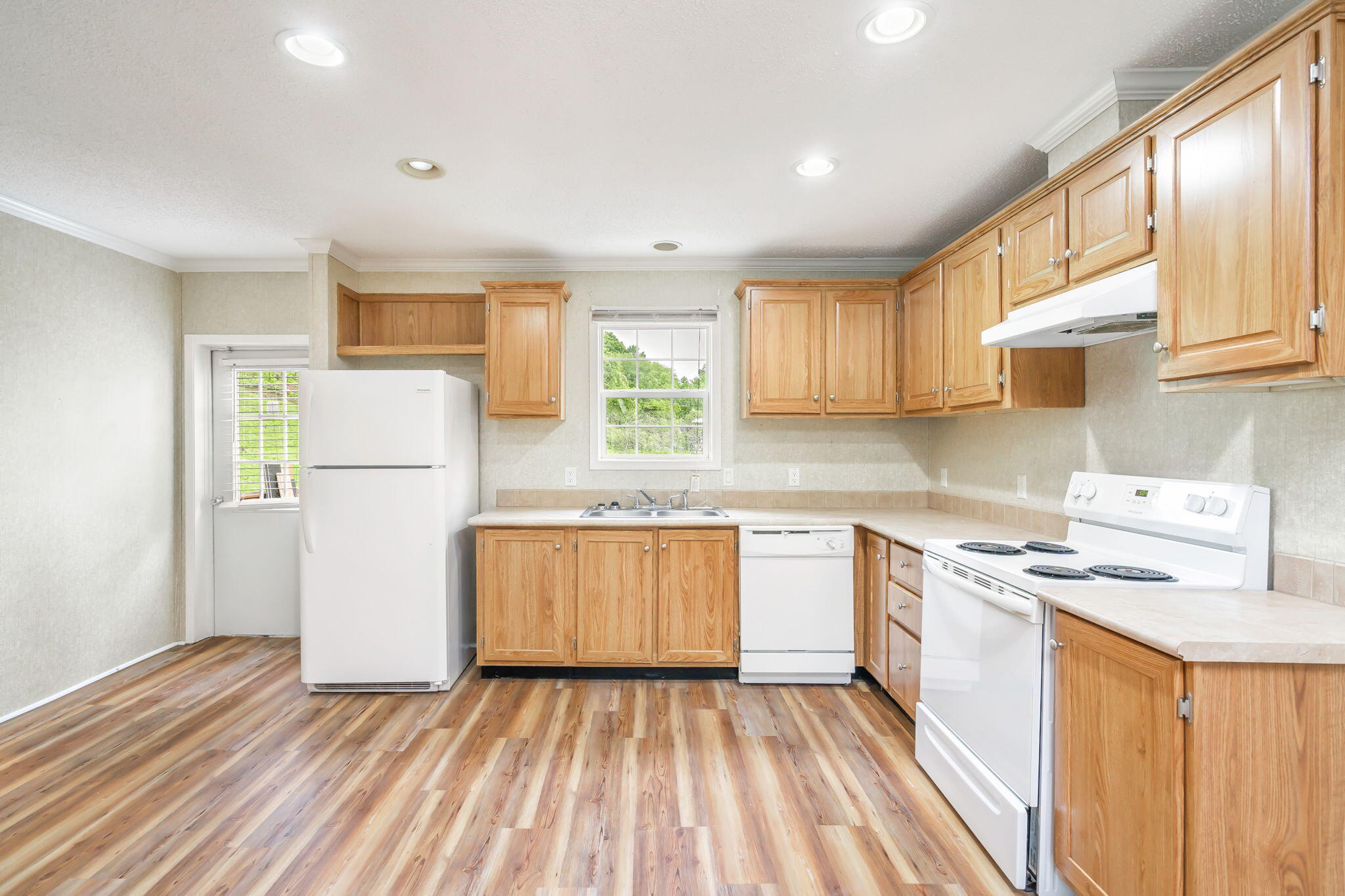 401 Meadow View Road Knoxville, TN 37914 - Photo 5 of 28 10-web-or-mls-401 Meadow View Road-11