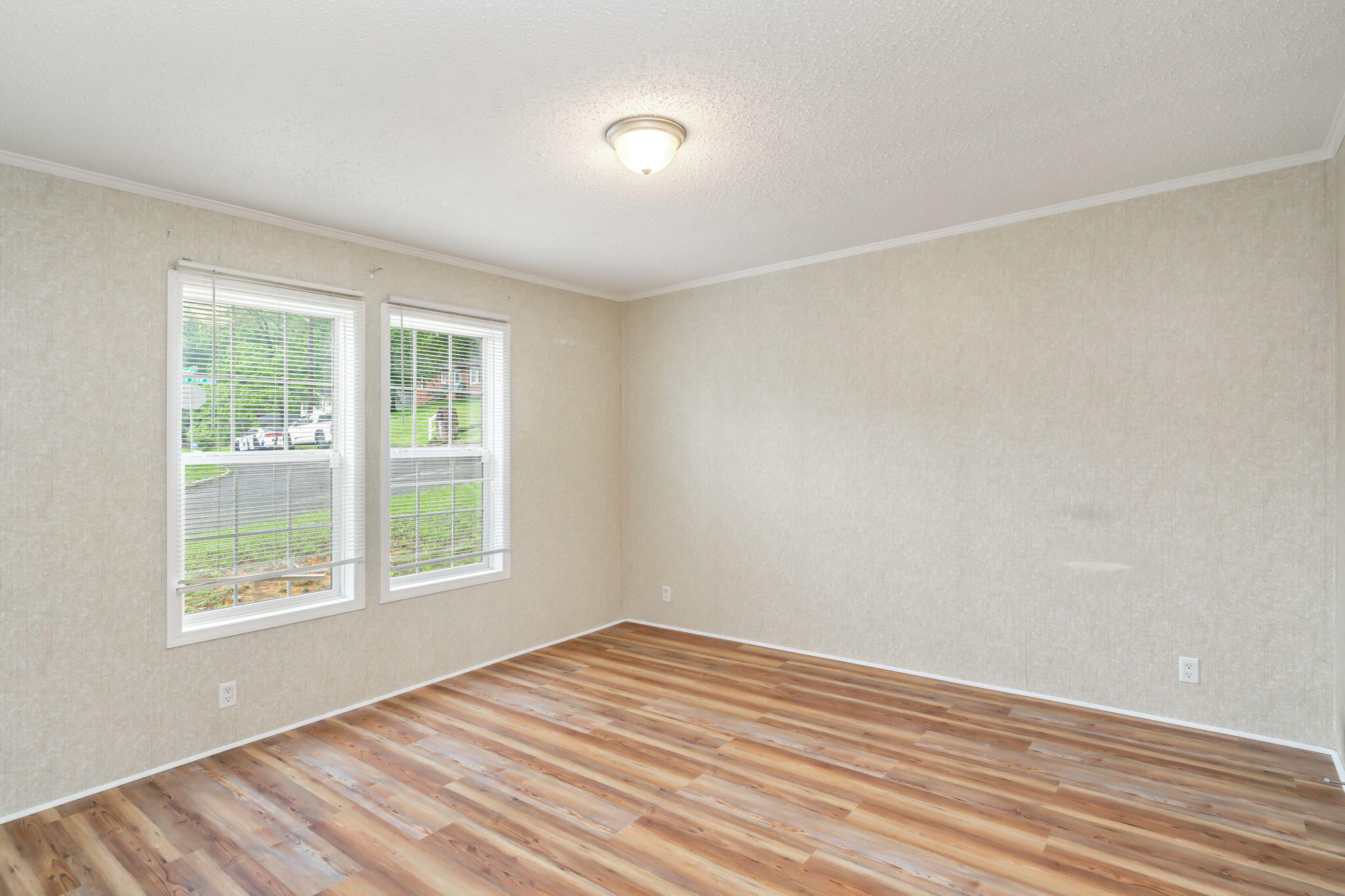 401 Meadow View Road Knoxville, TN 37914 - Photo 9 of 28 14-web-or-mls-401 Meadow View Road-15