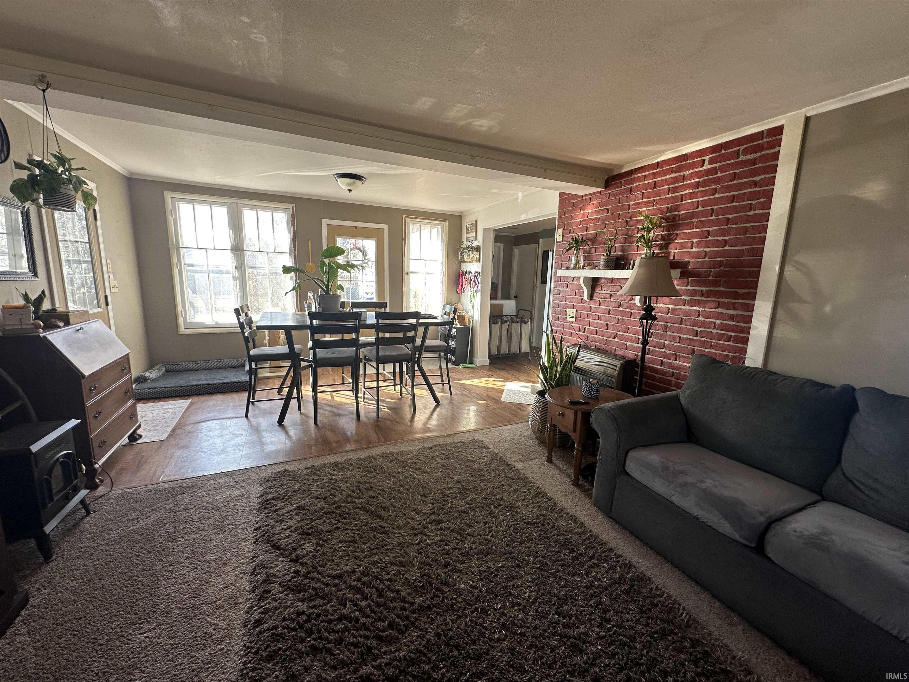 622 North Riverside Boulevard Goshen, IN 46528 - Photo 14 of 22