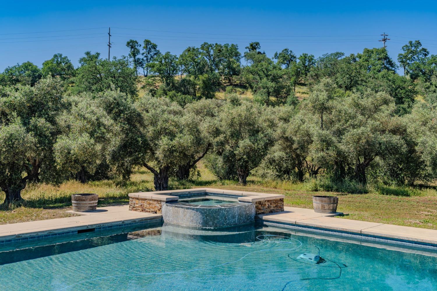 5250 West Lake Rd Valley Springs Valley Springs, CA 95252 - Photo 20 of 84