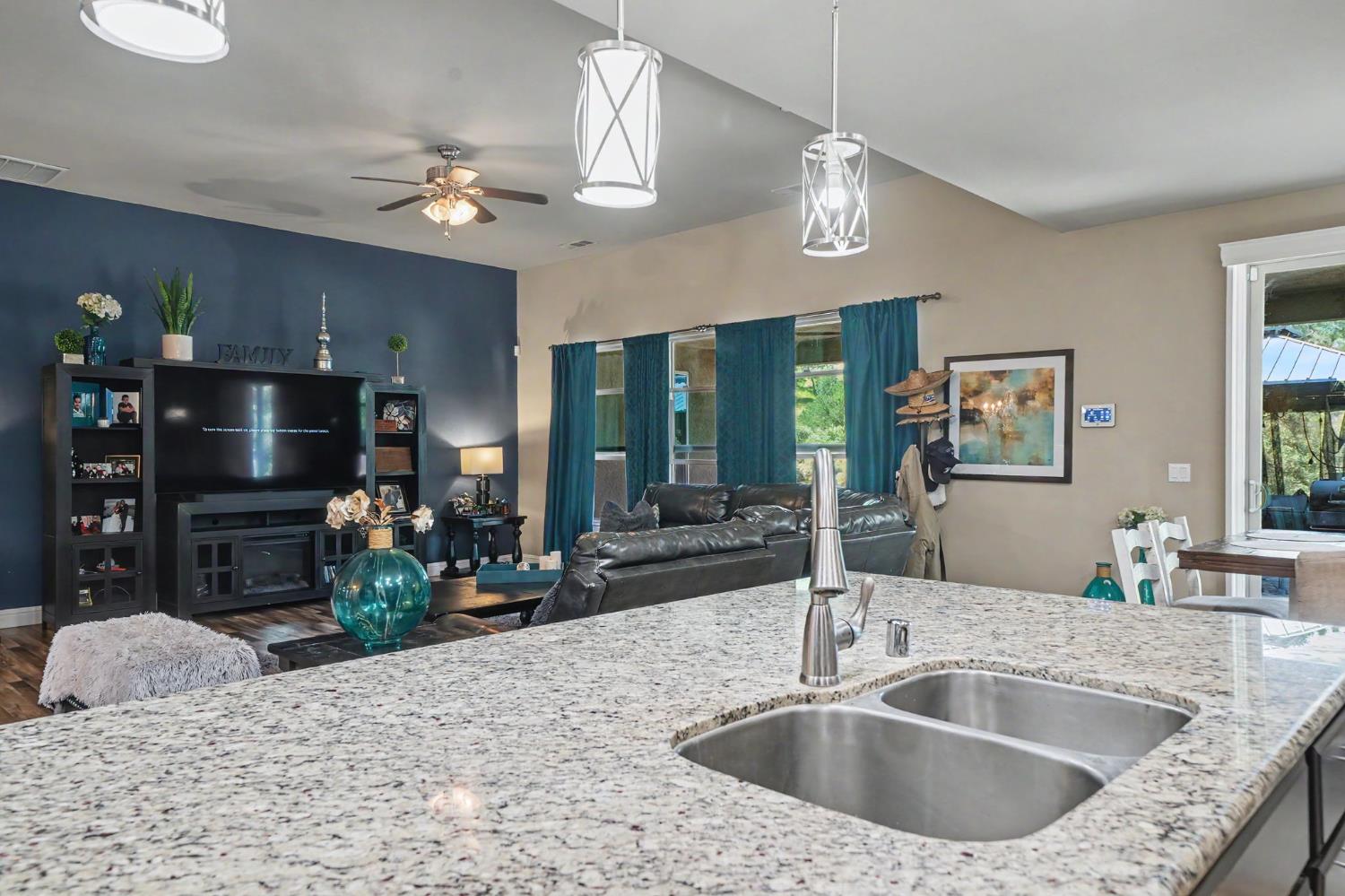5250 West Lake Rd Valley Springs Valley Springs, CA 95252 - Photo 43 of 84