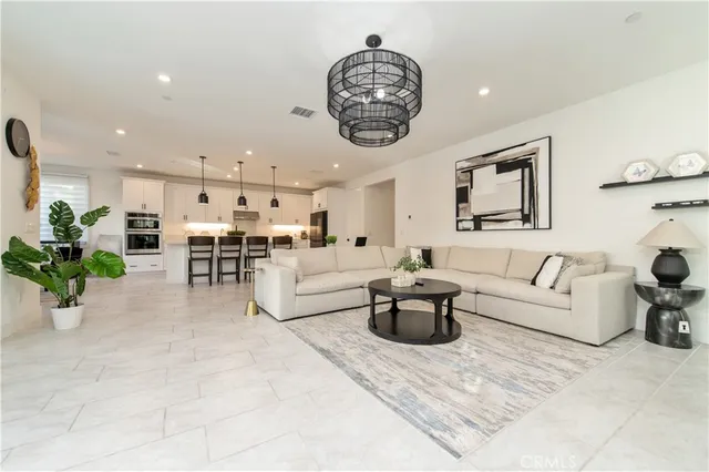 $7,800 | 295 Autumn Way, Rancho Mission Viejo, CA 92694