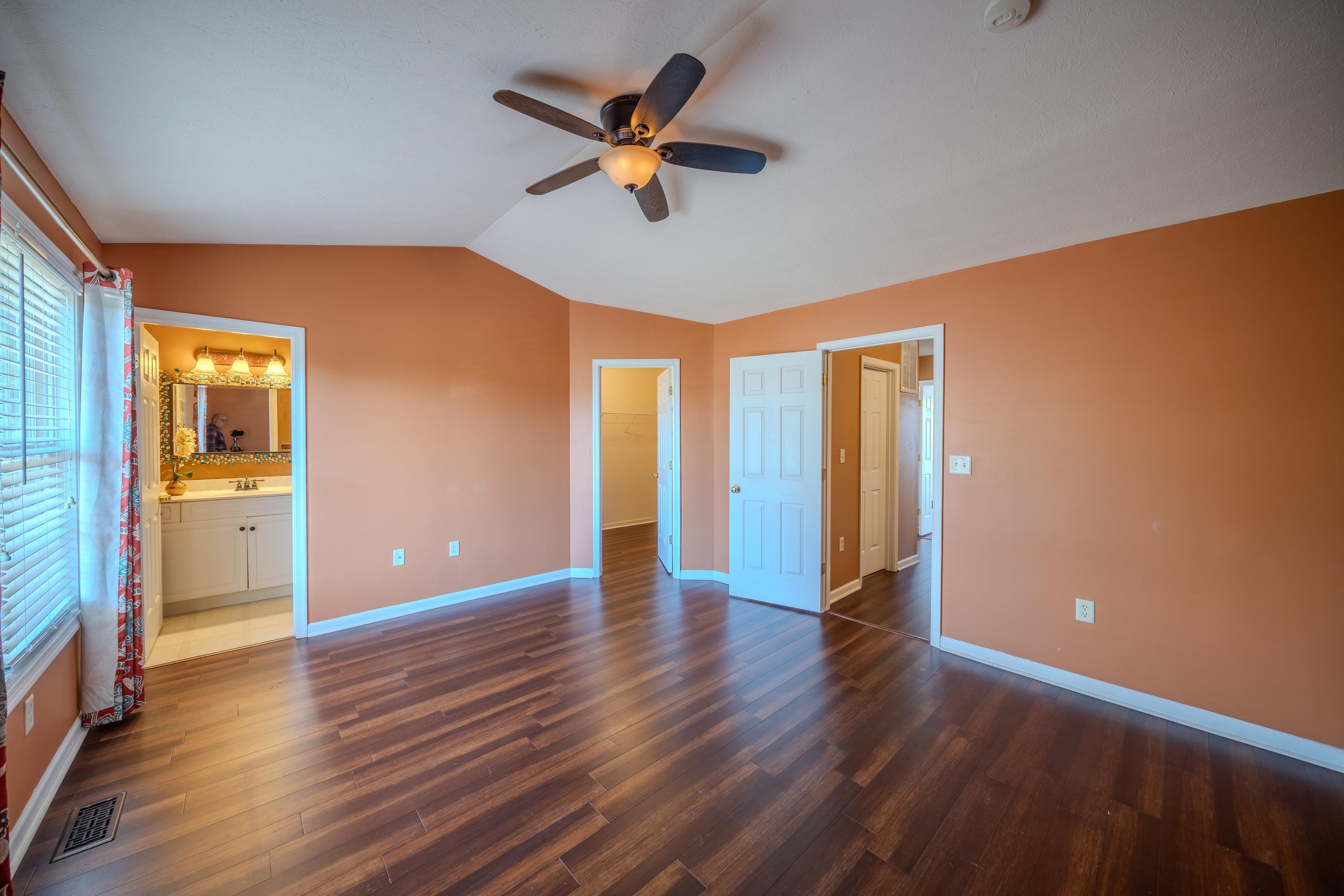 1386 Verdant Spring Lane Harrisonburg, VA 22801 - Photo 9 of 33