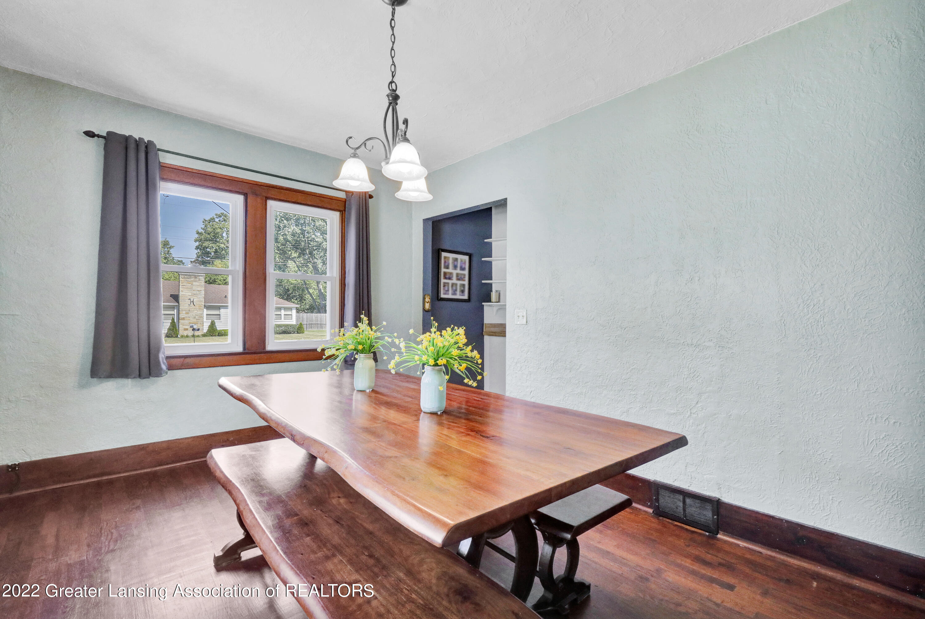 4611 Addison Road Lansing, MI 48917 - Photo 8 of 54 _I3A1327