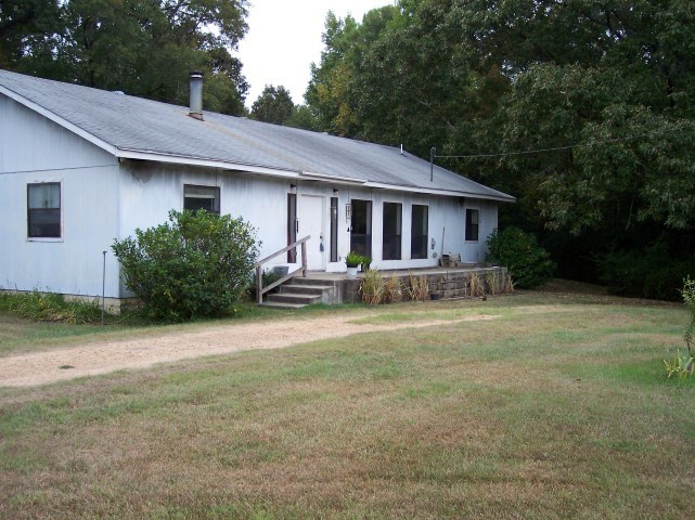 2143 Upton Road Crystal Springs, MS 39059 - Photo 2 of 18 Photo 2