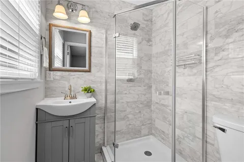 $420,000 | 9237 Hardy Street, Overland Park, KS 66212