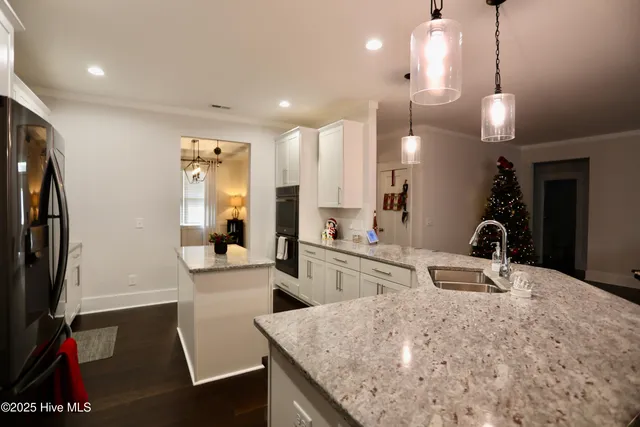 $665,000 | 930 Winds Way, Aberdeen, NC 28315