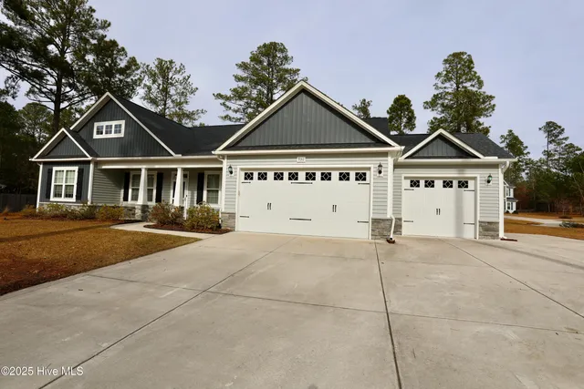 $665,000 | 930 Winds Way, Aberdeen, NC 28315