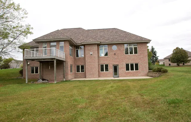 $819,000 | 4707 Jenna Court, Franklin, WI 53132