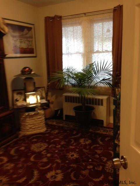 11 Osborne Road Colonie, NY 12205 - Photo 5 of 6 Photo 5
