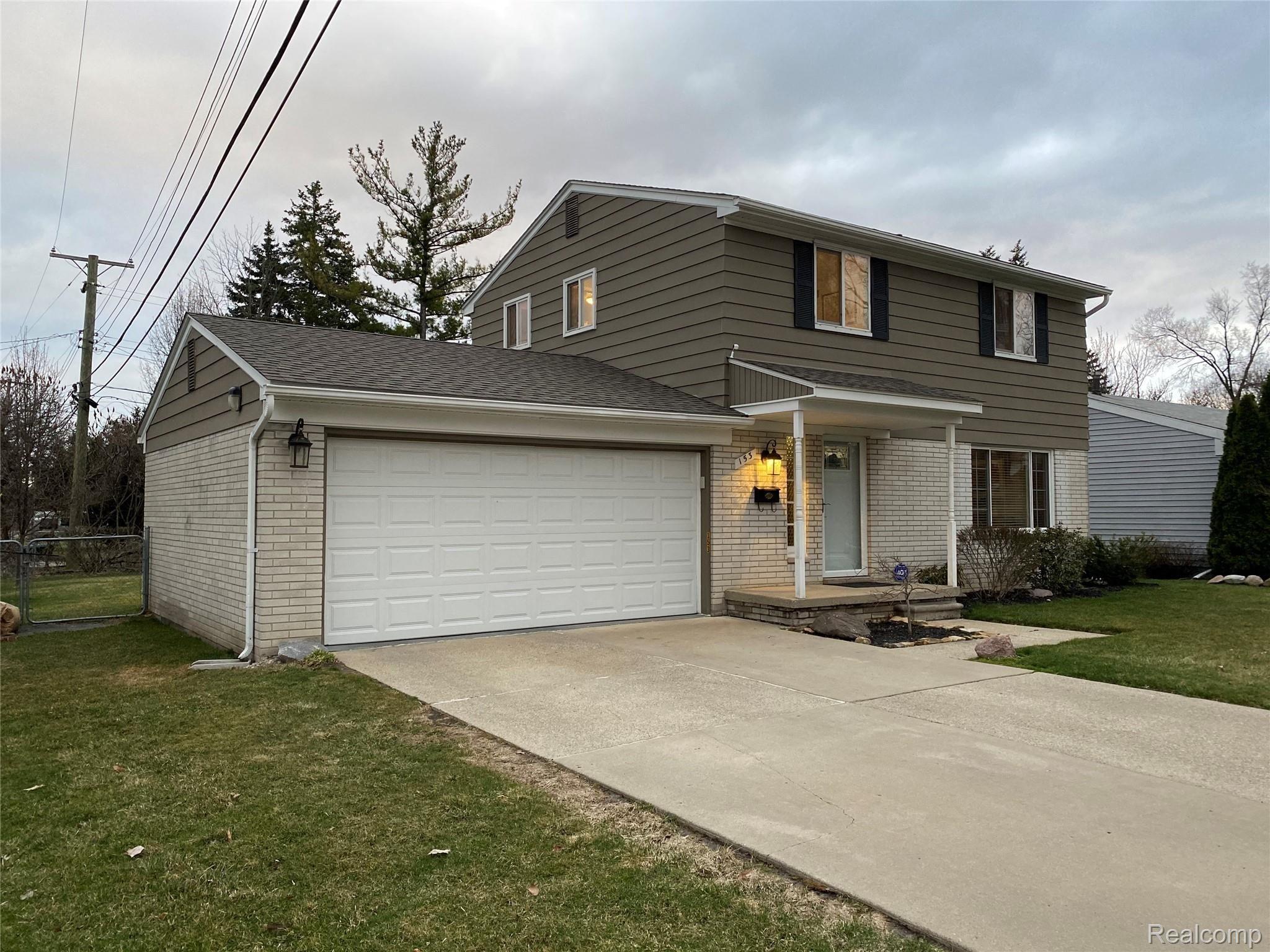 153 Cardwell Street Inkster, MI 48141 - Photo 2 of 40 IMG-8638.jpg