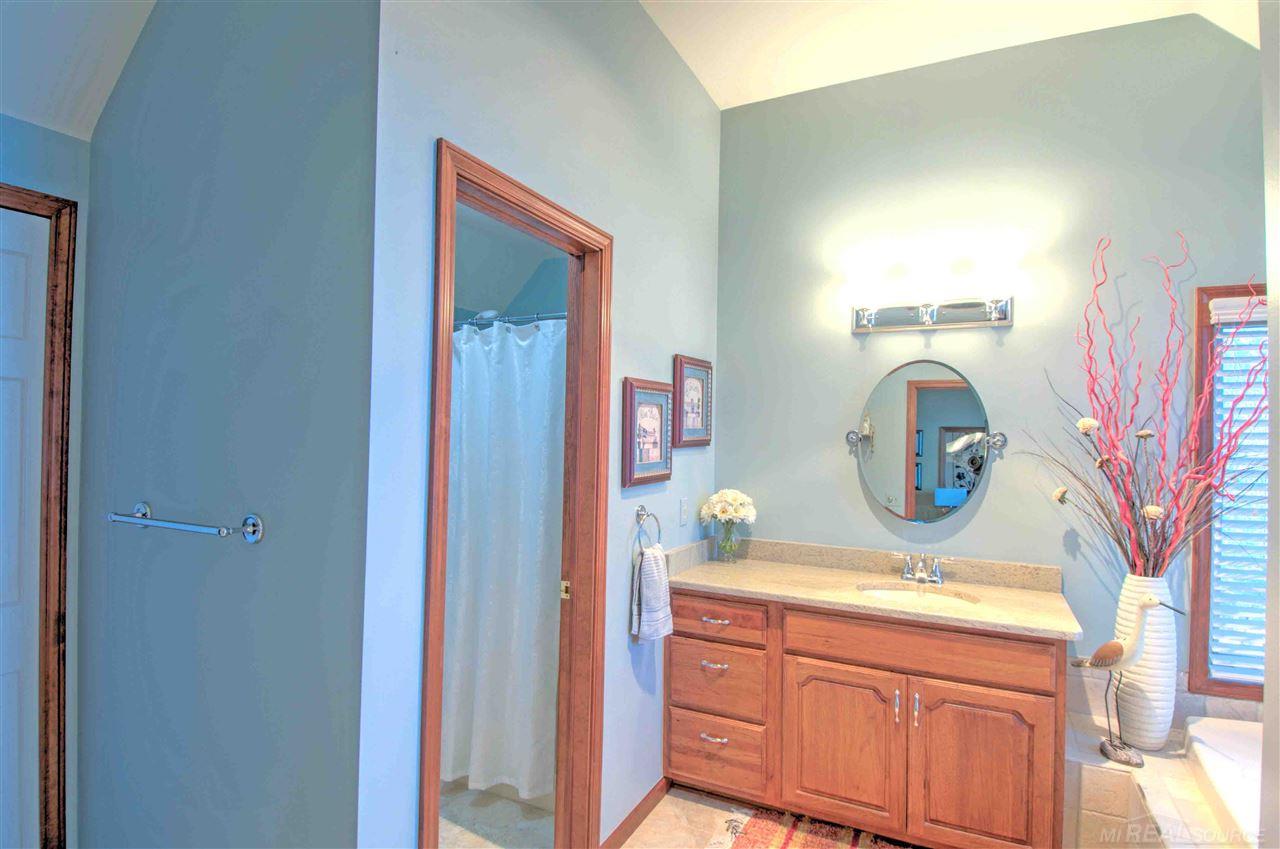5040 Lakeshore Road Deckerville, MI 48427 - Photo 11 of 17 20x10
