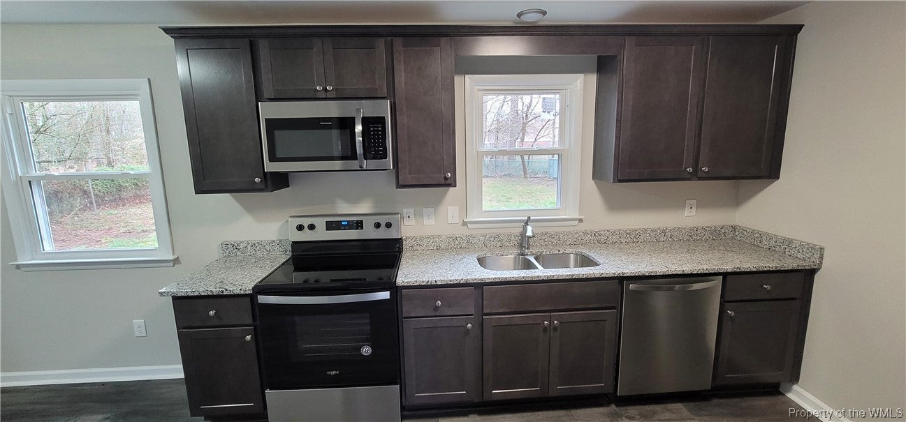 19 Colony Road Newport News, VA 23602 - Photo 2 of 16 Gallery Image 2