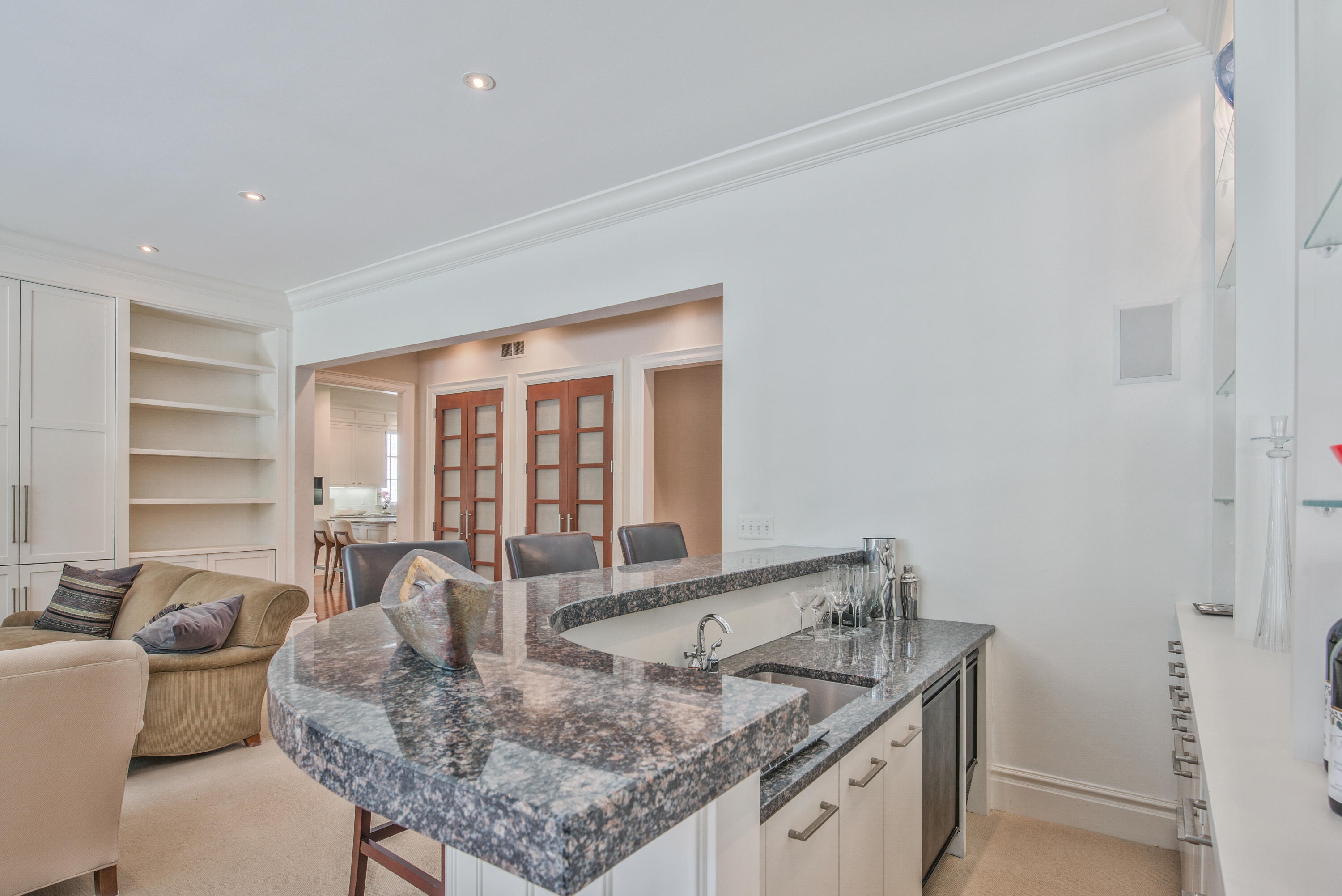 200 Aspen Road Birmingham, MI 48009 - Photo 24 of 34 32-200 Aspen Rd-32