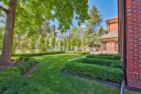 $25,000 | 200 Aspen Road, Birmingham, MI 48009