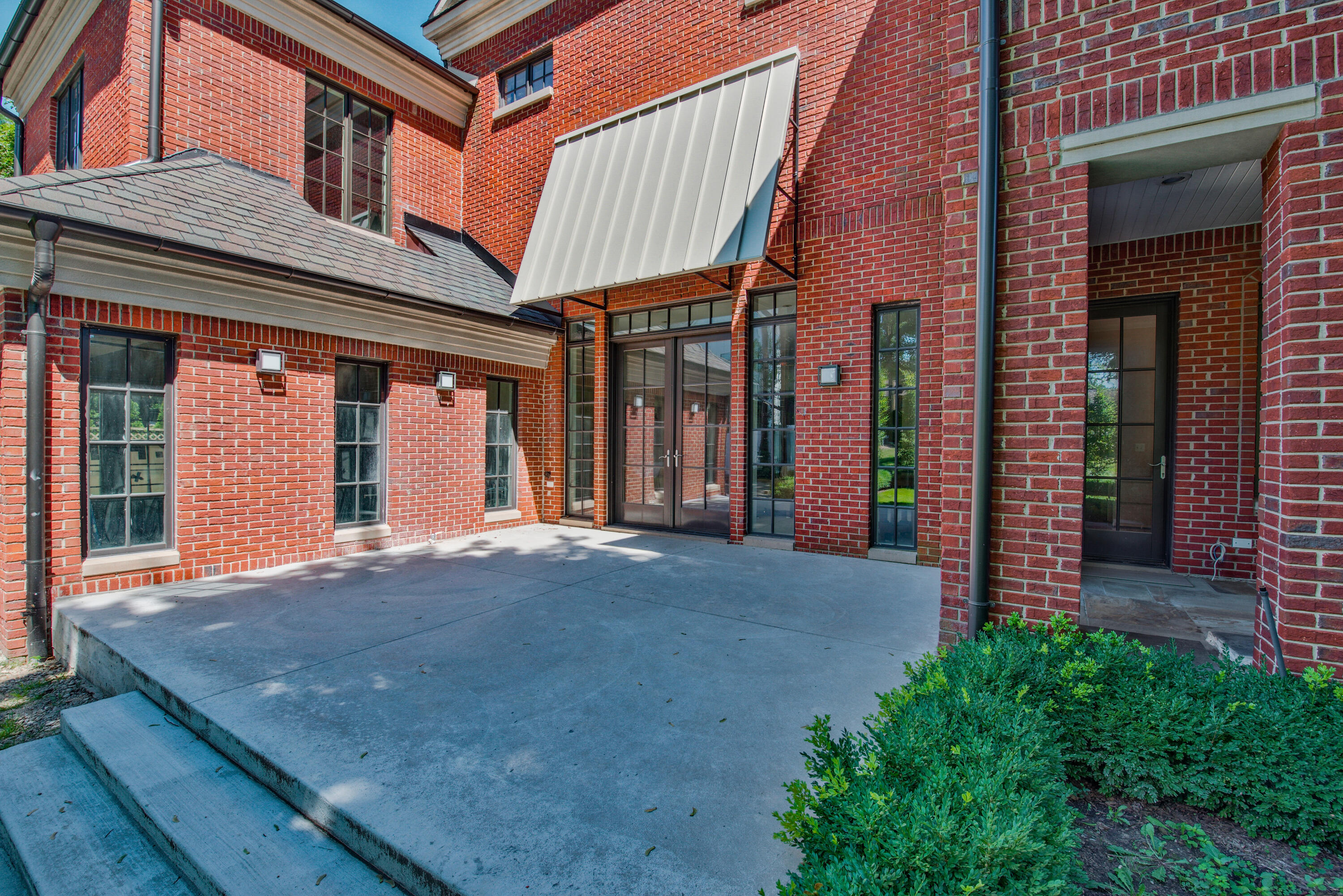 200 Aspen Road Birmingham, MI 48009 - Photo 4 of 34 07-200 Aspen Rd-7