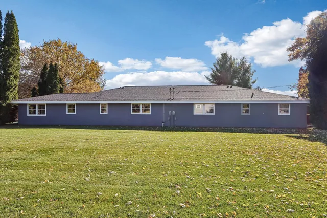 $599,000 | N8304-8306 Greenwald Court, East Troy, WI 53120