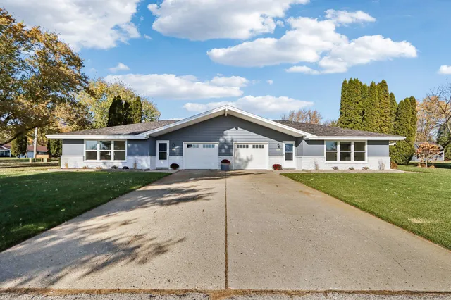 $599,000 | N8304-8306 Greenwald Court, East Troy, WI 53120