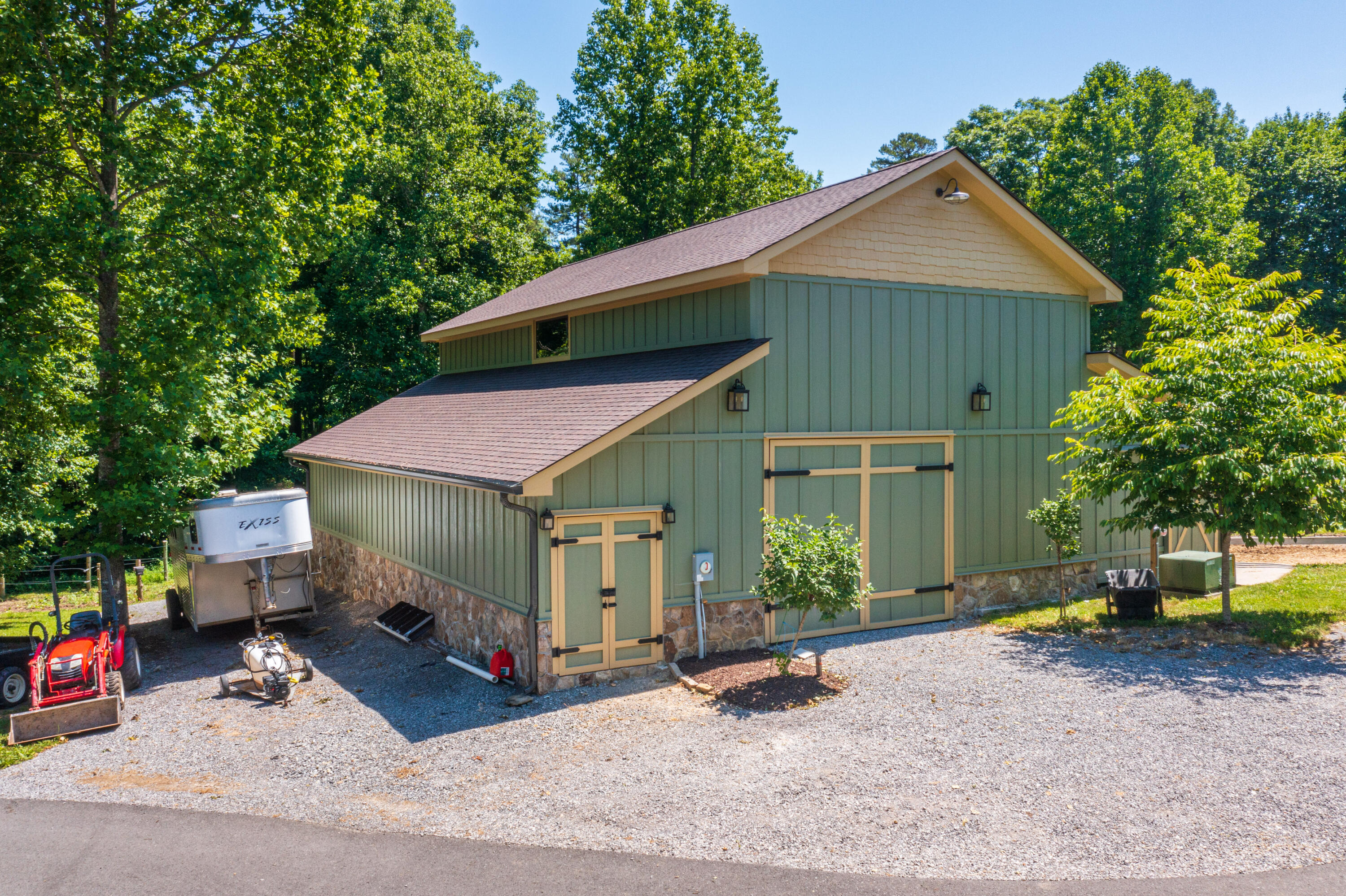 1274 Roaring Creek Road Dunlap, TN 37327 - Photo 5 of 81 2022_06_June_1274_Roaring_Creek_Rd_0005