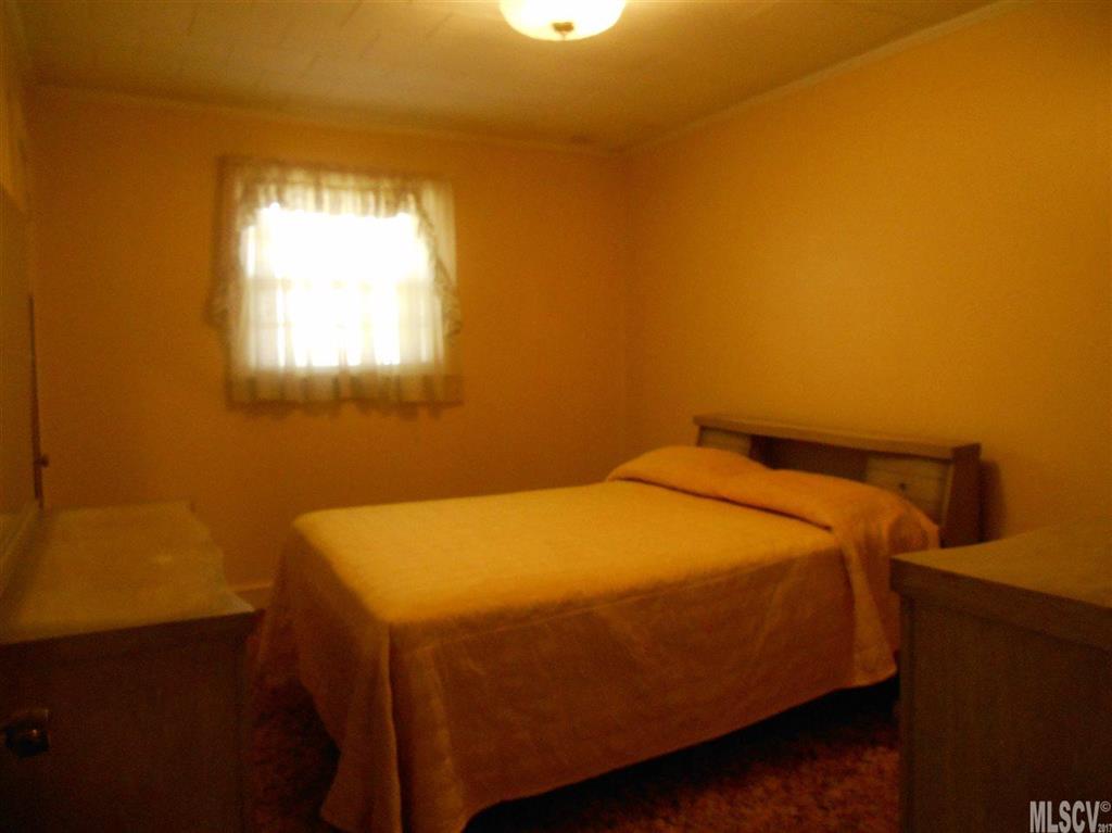 329 Swanson Road Lenoir, NC 28645 - Photo 9 of 14 Gallery Image 9