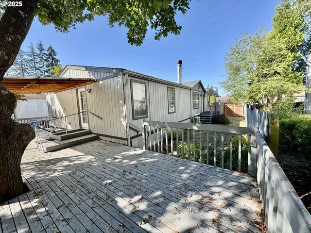 $165,000 | 14217 Northeast 10th Avenue, Vancouver, WA 98685