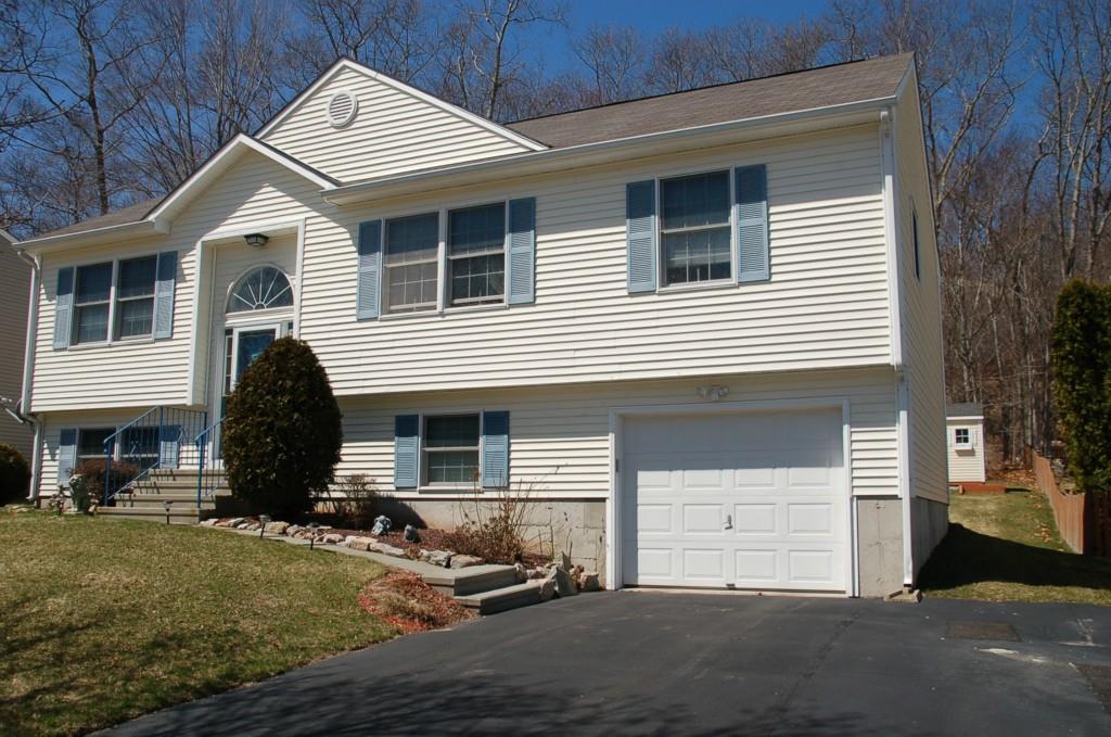 39 Hunting Ridge Drive Groton, CT 06355 - Photo 1 of 1 Gallery Image 1