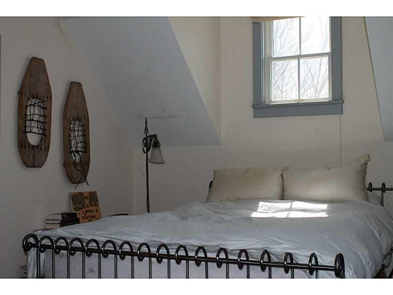 50 Kimballtown Road Trevett, ME 04571 - Photo 14 of 16 Bedroom. Upstairs bedroom