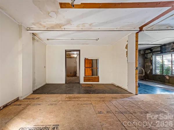 $1,299,000 | 204 Sutton Avenue, Black Mountain, NC 28711