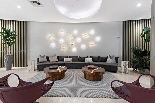 $7,500 | 10275 Collins Avenue, Unit 102, Bal Harbour, FL 33154