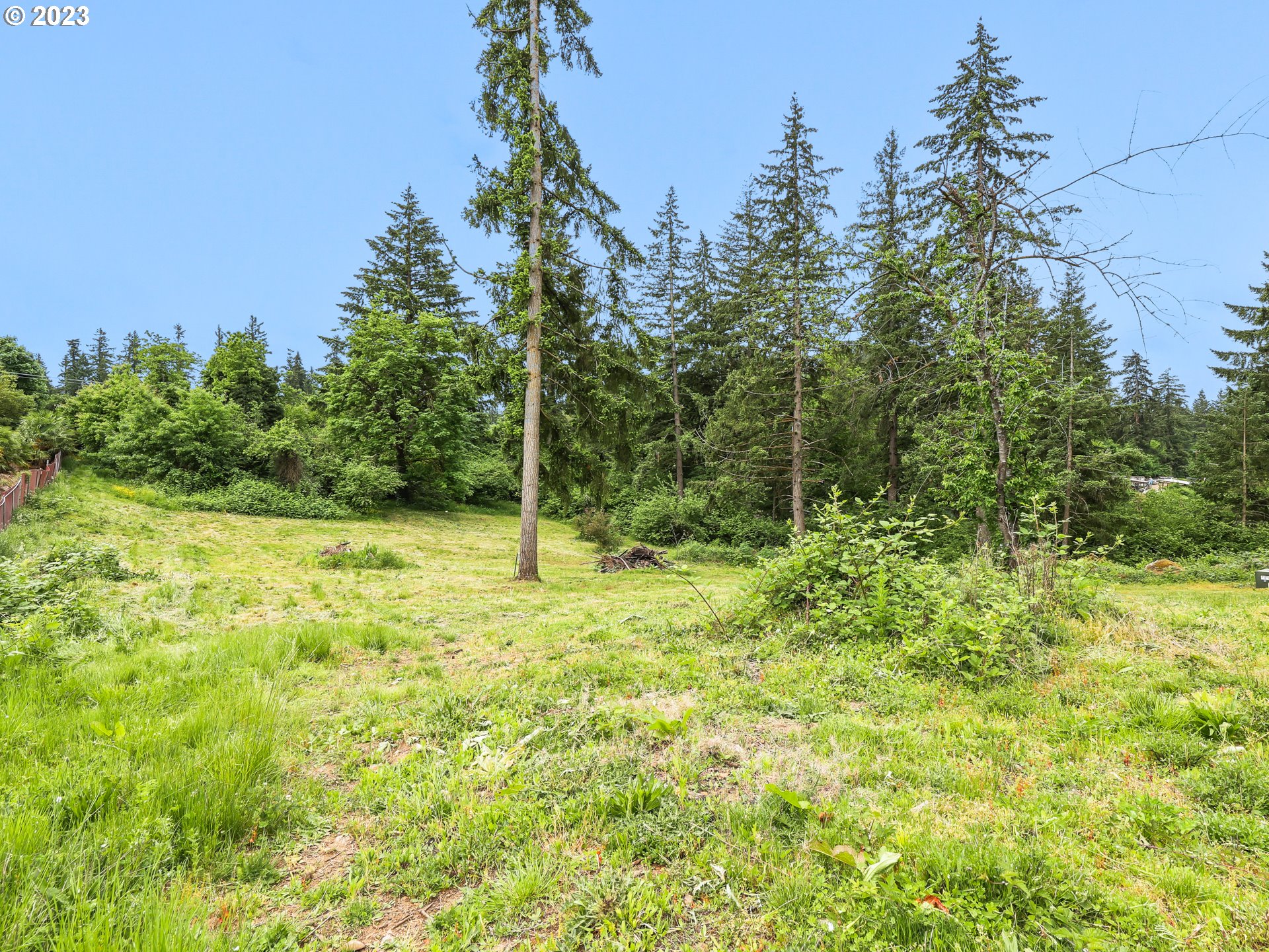16625 South Redland Road Oregon City, OR 97045 - Photo 28 of 28 a view of an outdoor space and garden view