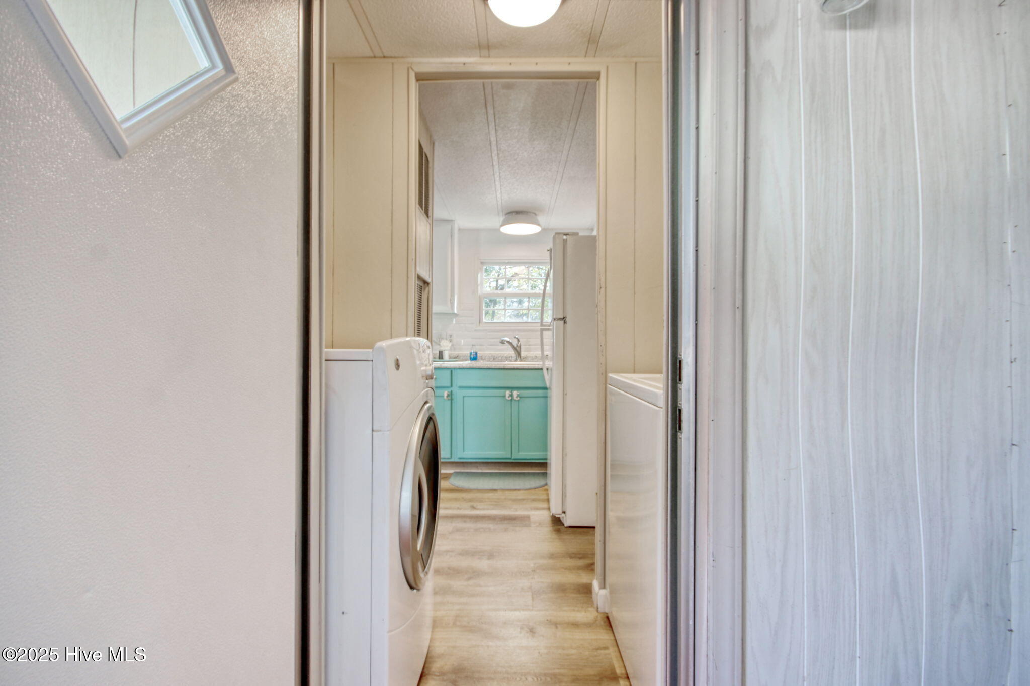 9161 Riveredge Place Southwest Calabash, NC 28467 - Photo 13 of 30 Washer and dryer are included.