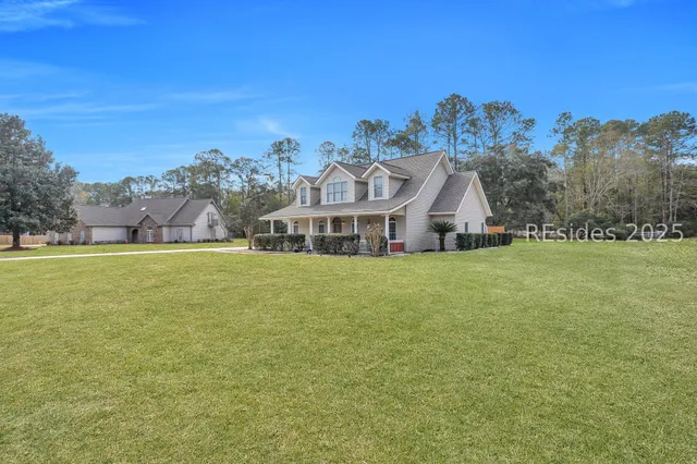 $625,000 | 2 Long Lake Drive, Bluffton, SC 29910