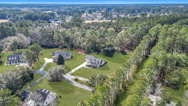 $625,000 | 2 Long Lake Drive, Bluffton, SC 29910